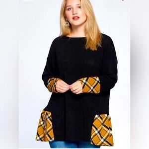Ms. Diva Plus Black Light Weight Sweater w/Gold Plaid